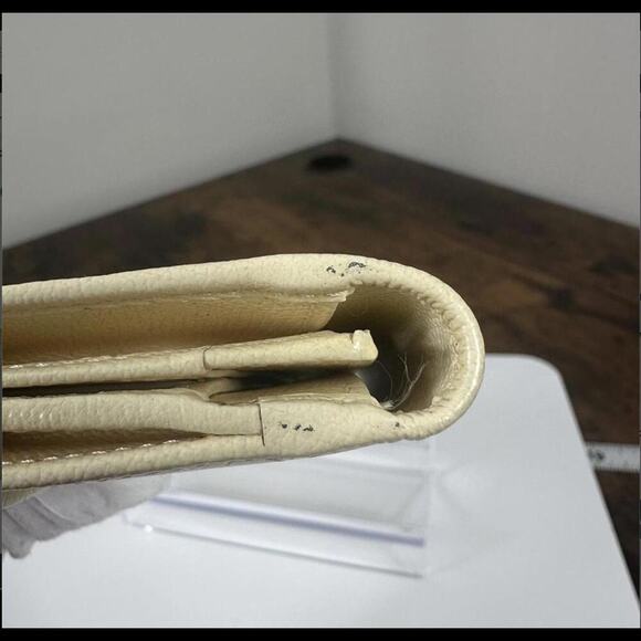 CHANEL Pale Yellow Leather CC Vintage Long Wallet 9728895 (CCXX150) - Picture 7 of 16